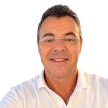 Robert HERNANDEZ - SIX-FOURS-LES-PLAGES (83140) - 83140