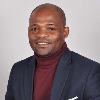 Ulrich MBEMBA - LE RELECQ-KERHUON (29480) - 29480